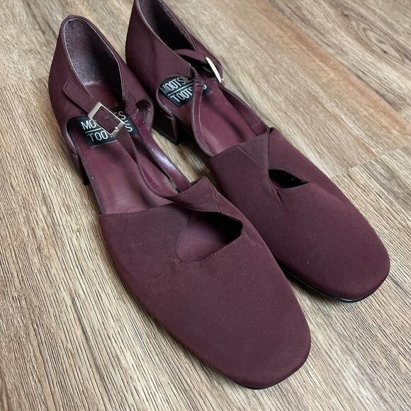 Source Unknown Shoes - mootsies tootsies plum purple crossover kitten heel flats size 8